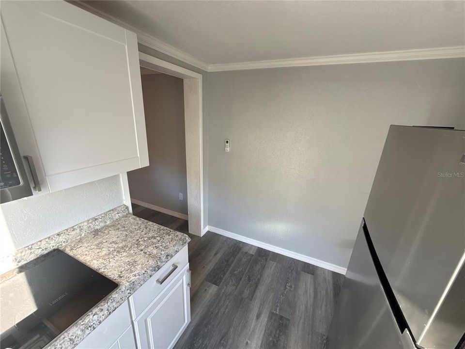 For Sale: $375,000 (3 beds, 2 baths, 1300 Square Feet)