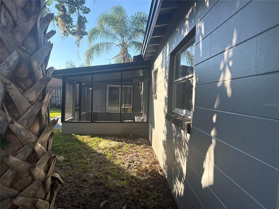 For Sale: $375,000 (3 beds, 2 baths, 1300 Square Feet)