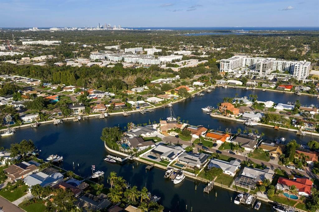 待售: $1,900,000 (3 贝兹, 3 浴室, 2552 平方英尺)