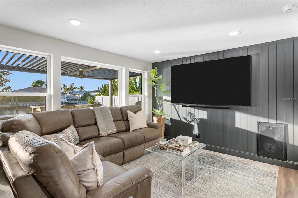 待售: $1,900,000 (3 贝兹, 3 浴室, 2552 平方英尺)