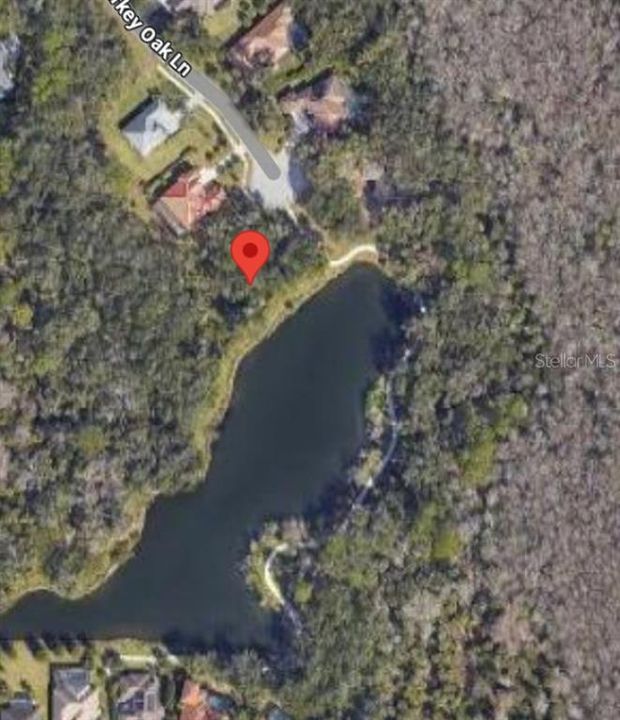 待售: $475,000 (0.85 acres)