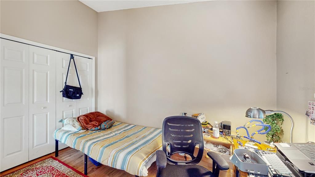 En Venta: $290,000 (3 camas, 2 baños, 1050 Pies cuadrados)