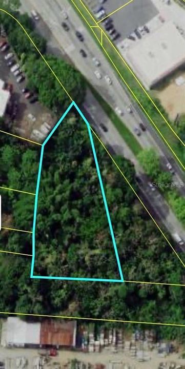 На продажу: $299,000 (0.76 acres)