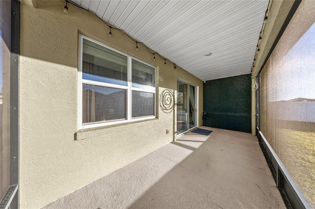 В аренду: $2,200 (3 спален, 2 ванн, 1856 Квадратных фут)