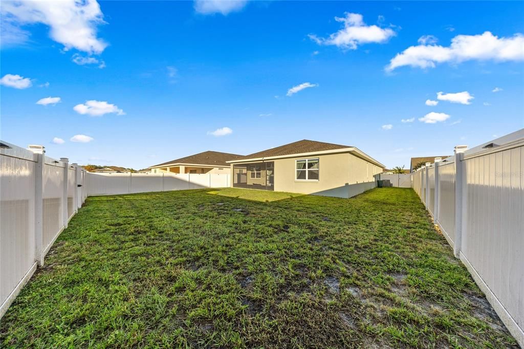 В аренду: $2,200 (3 спален, 2 ванн, 1856 Квадратных фут)