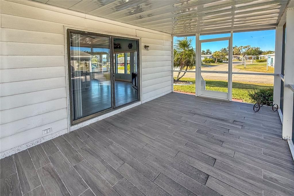 待售: $215,000 (2 贝兹, 2 浴室, 1100 平方英尺)