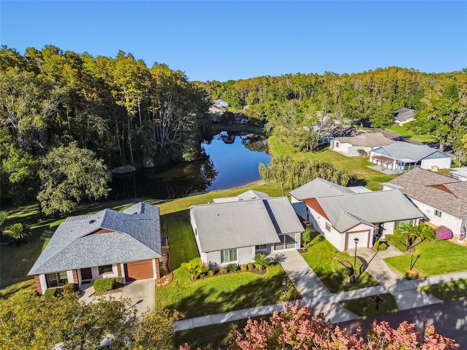 На продажу: $275,000 (2 спален, 1 ванн, 1414 Квадратных фут)