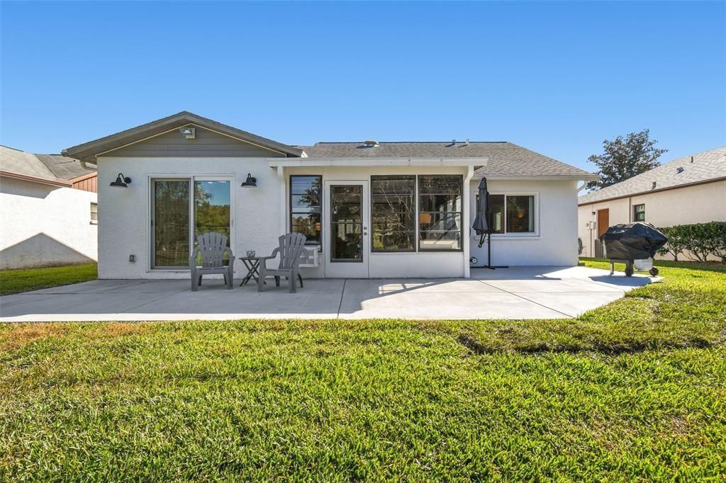 На продажу: $275,000 (2 спален, 1 ванн, 1414 Квадратных фут)