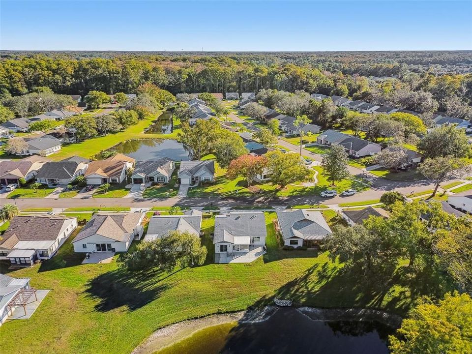 На продажу: $275,000 (2 спален, 1 ванн, 1414 Квадратных фут)