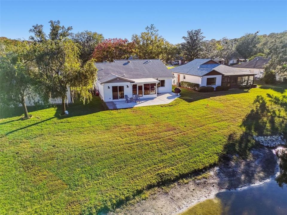 На продажу: $275,000 (2 спален, 1 ванн, 1414 Квадратных фут)