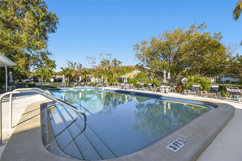 На продажу: $275,000 (2 спален, 1 ванн, 1414 Квадратных фут)