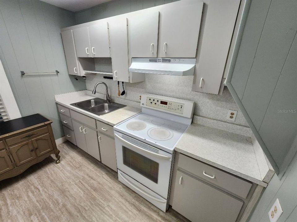 For Rent: $1,500 (2 beds, 1 baths, 600 Square Feet)