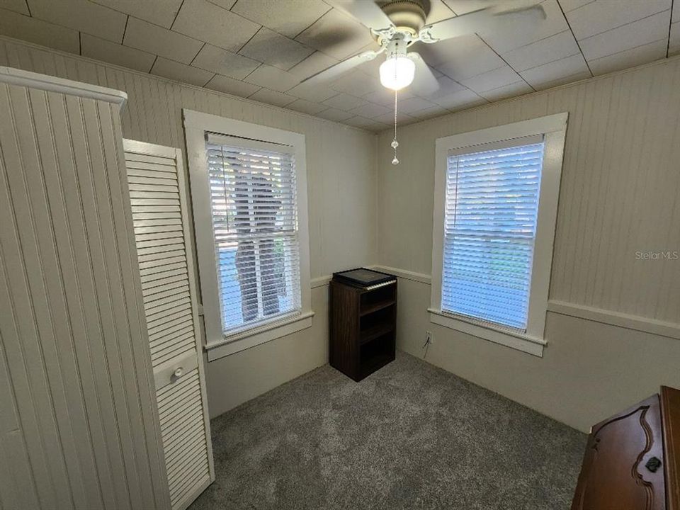 For Rent: $1,500 (2 beds, 1 baths, 600 Square Feet)