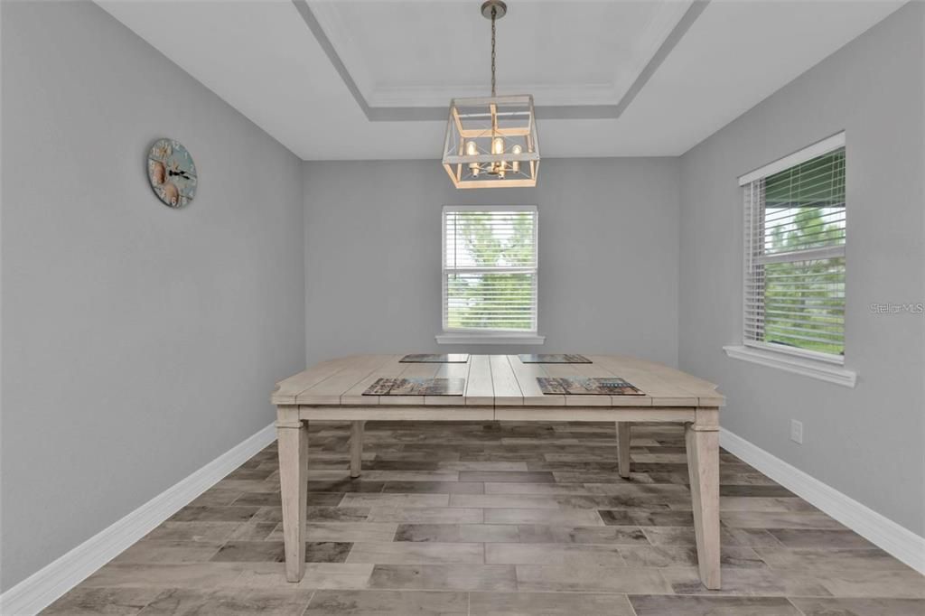 出租: $2,400 (3 贝兹, 2 浴室, 1798 平方英尺)