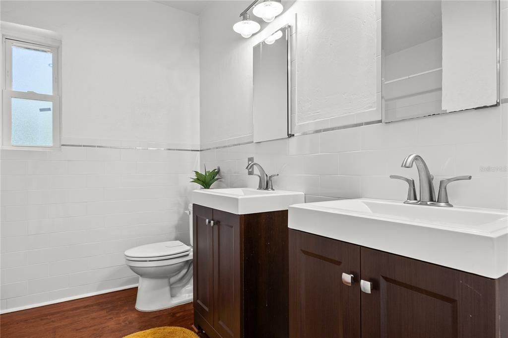 Activo con contrato: $269,000 (3 camas, 1 baños, 1236 Pies cuadrados)