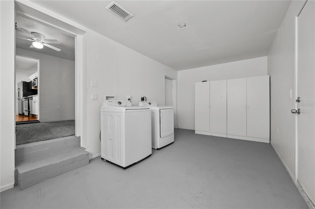 Activo con contrato: $269,000 (3 camas, 1 baños, 1236 Pies cuadrados)