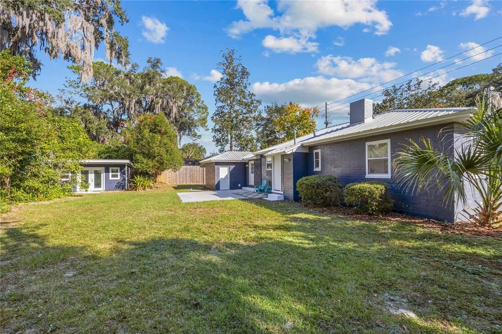 Activo con contrato: $269,000 (3 camas, 1 baños, 1236 Pies cuadrados)