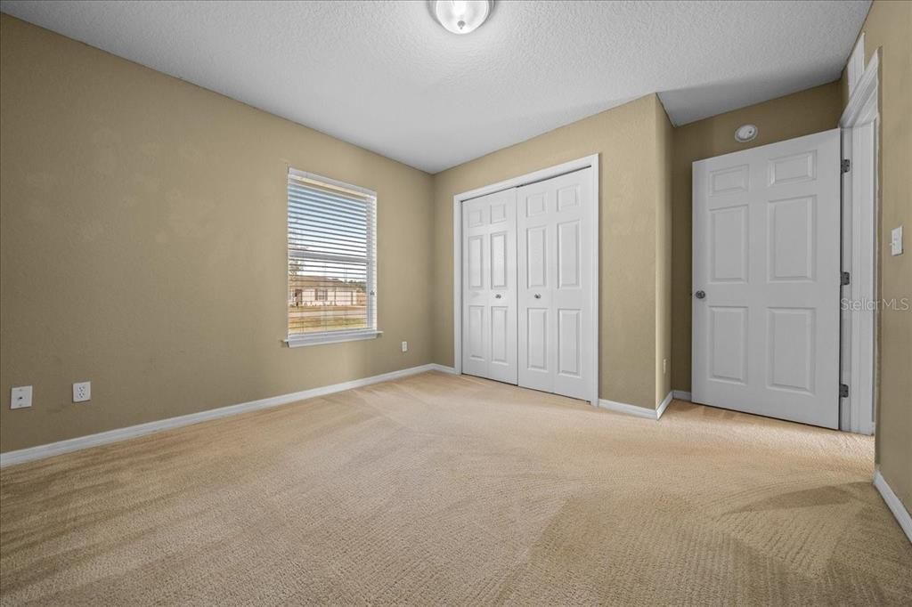 Active With Contract: $199,950 (3 beds, 2 baths, 1330 Square Feet)