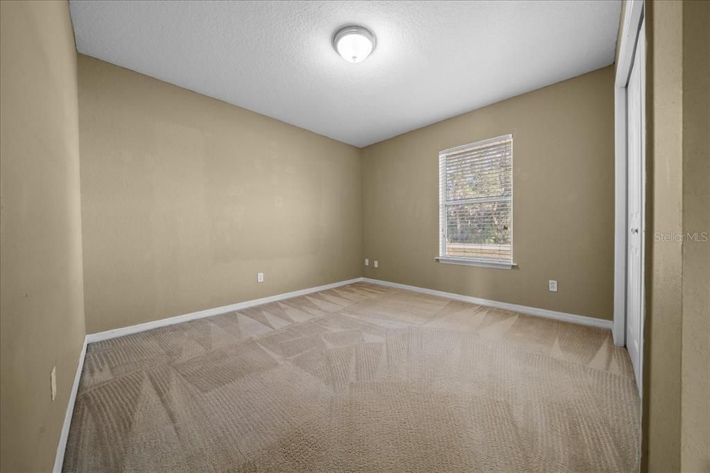 Active With Contract: $199,950 (3 beds, 2 baths, 1330 Square Feet)