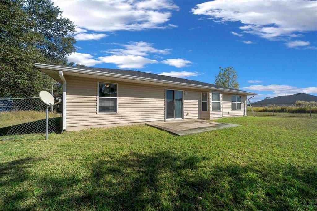 Active With Contract: $199,950 (3 beds, 2 baths, 1330 Square Feet)