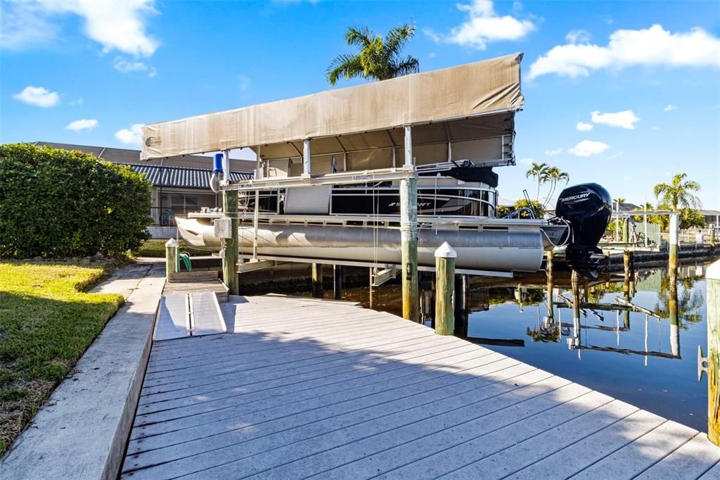 For Sale: $2,100,000 (3 beds, 3 baths, 4265 Square Feet)