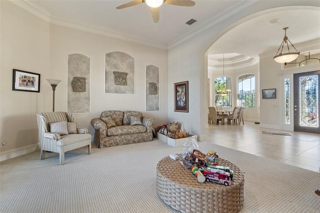 For Sale: $2,100,000 (3 beds, 3 baths, 4265 Square Feet)