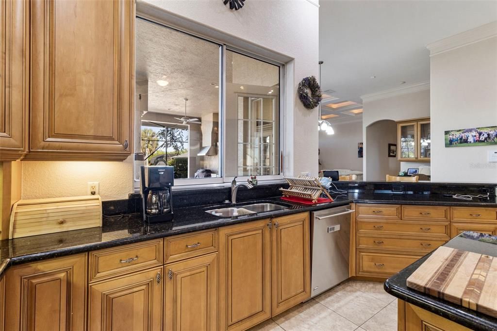 For Sale: $2,100,000 (3 beds, 3 baths, 4265 Square Feet)