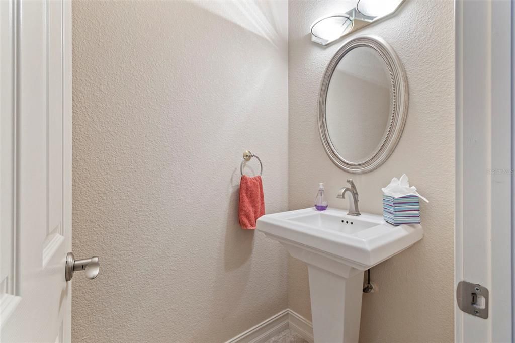 For Sale: $2,100,000 (3 beds, 3 baths, 4265 Square Feet)