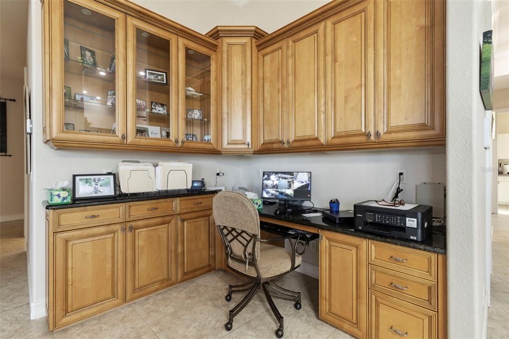 For Sale: $2,100,000 (3 beds, 3 baths, 4265 Square Feet)