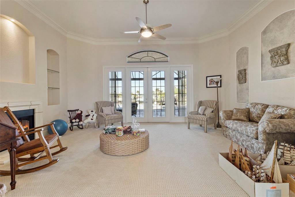 For Sale: $2,100,000 (3 beds, 3 baths, 4265 Square Feet)