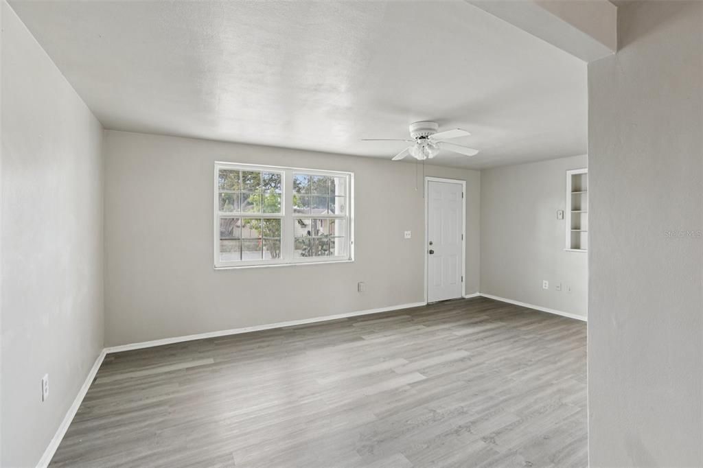 待售: $234,900 (3 贝兹, 2 浴室, 1250 平方英尺)