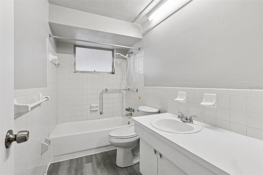 待售: $234,900 (3 贝兹, 2 浴室, 1250 平方英尺)