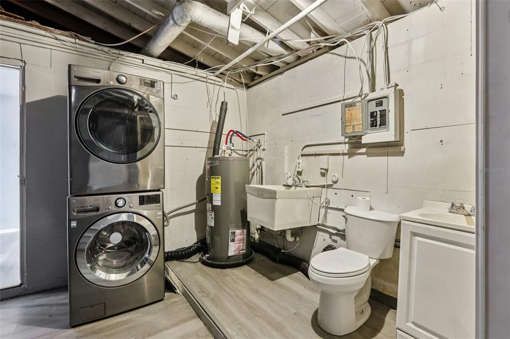 待售: $234,900 (3 贝兹, 2 浴室, 1250 平方英尺)