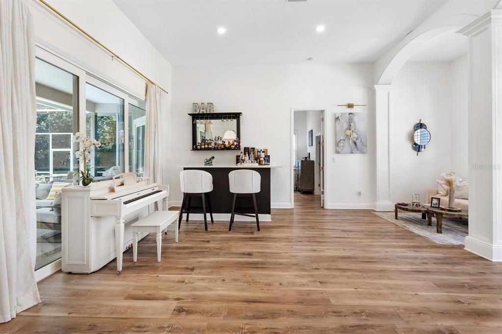 For Sale: $839,999 (4 beds, 3 baths, 2676 Square Feet)