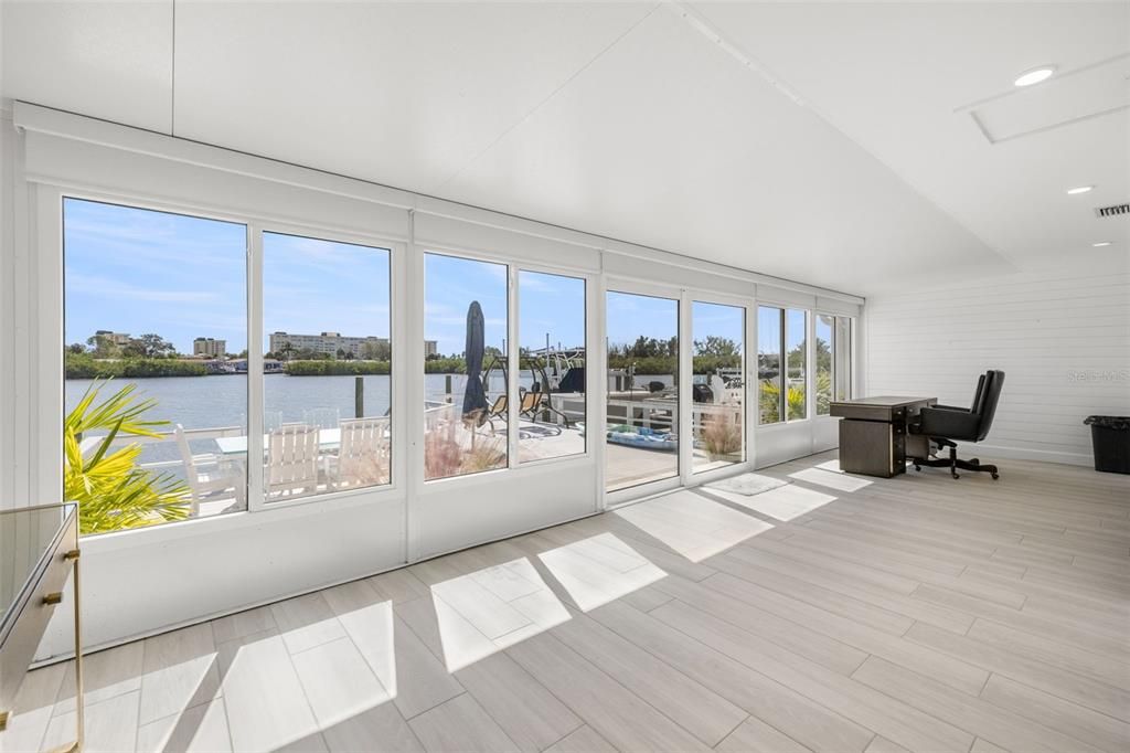 For Sale: $750,000 (2 beds, 2 baths, 2010 Square Feet)