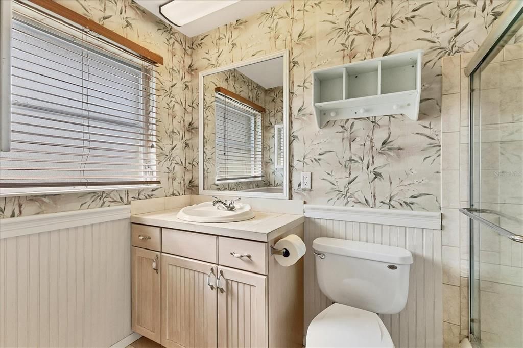 For Sale: $350,000 (2 beds, 2 baths, 1588 Square Feet)