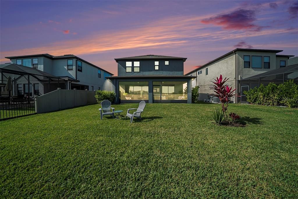 На продажу: $659,000 (4 спален, 3 ванн, 2300 Квадратных фут)