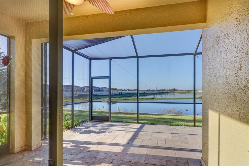 For Rent: $2,250 (2 beds, 2 baths, 1393 Square Feet)