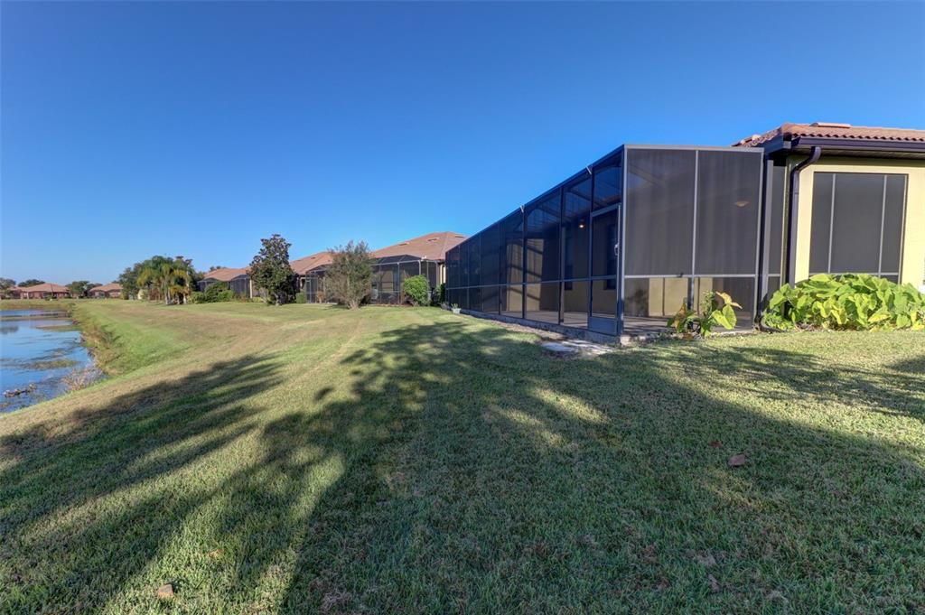 For Rent: $2,250 (2 beds, 2 baths, 1393 Square Feet)