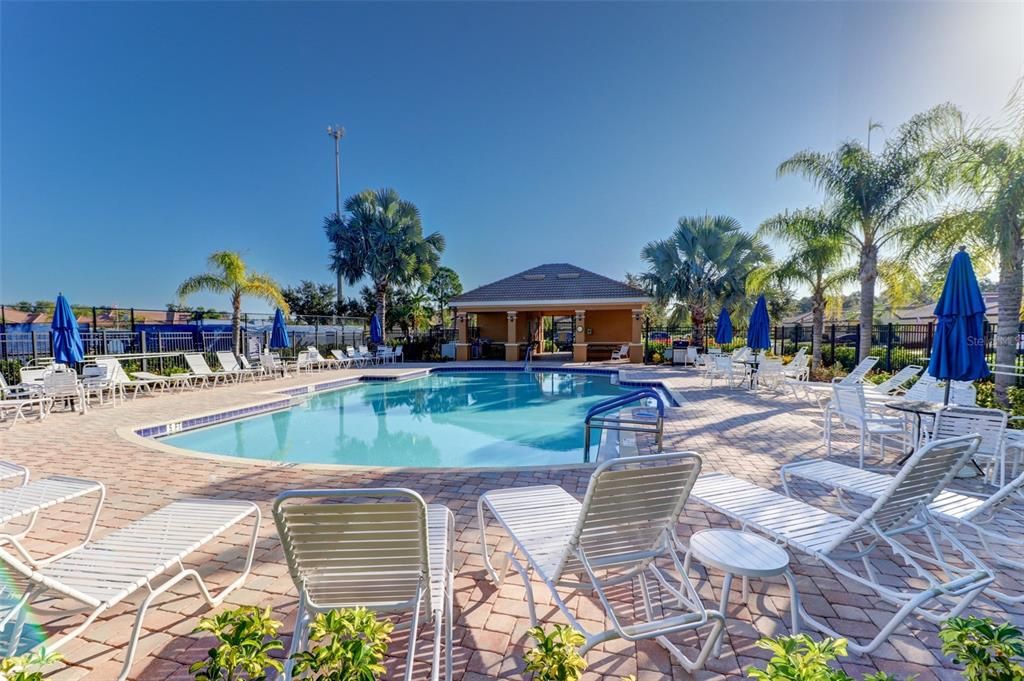 For Rent: $2,250 (2 beds, 2 baths, 1393 Square Feet)