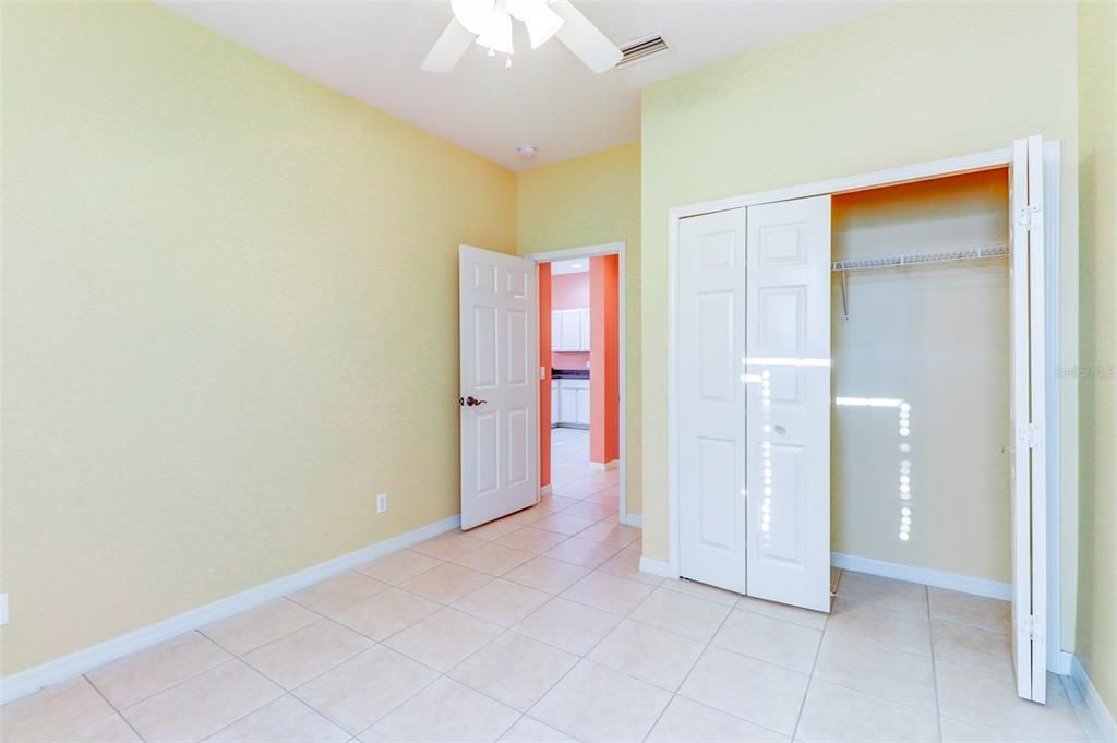 For Rent: $2,250 (2 beds, 2 baths, 1393 Square Feet)