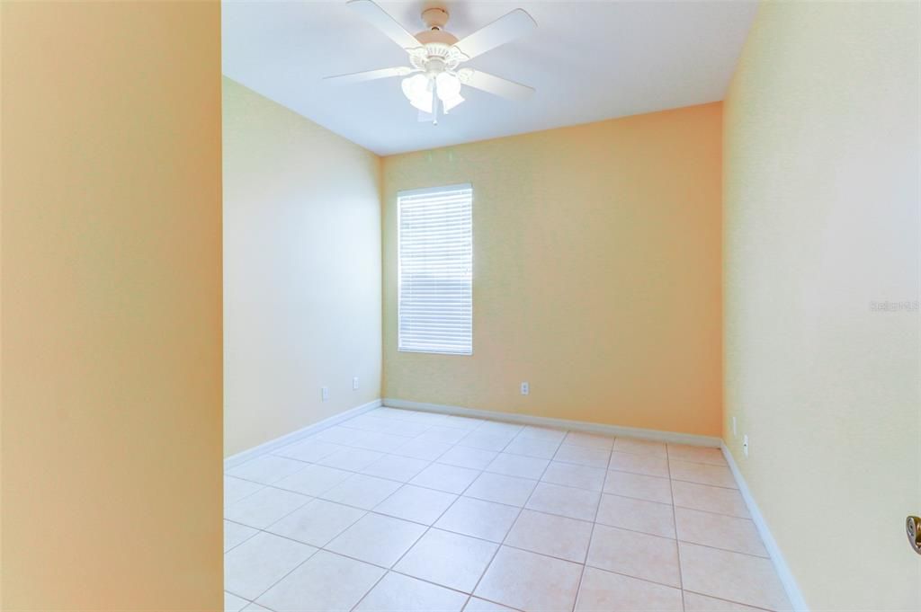 For Rent: $2,250 (2 beds, 2 baths, 1393 Square Feet)