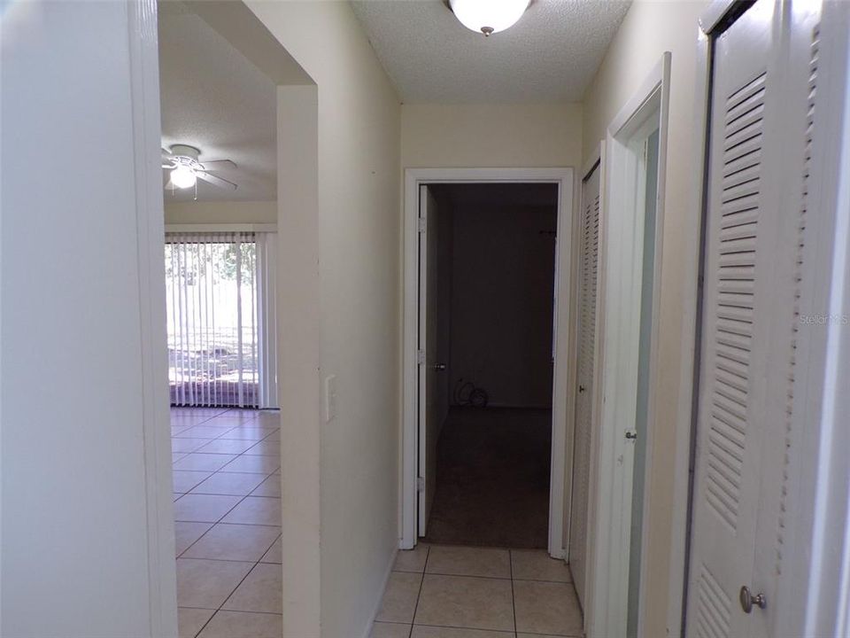 En Venta: $299,000 (3 camas, 2 baños, 1305 Pies cuadrados)