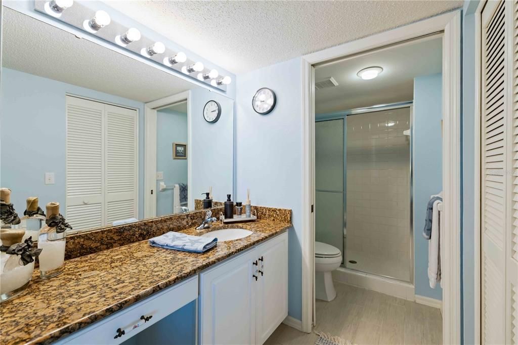 En Venta: $315,000 (2 camas, 2 baños, 1230 Pies cuadrados)