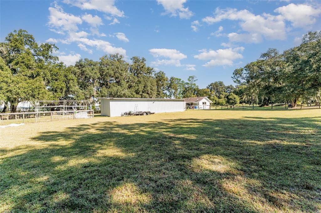 For Sale: $385,000 (2 beds, 1 baths, 820 Square Feet)