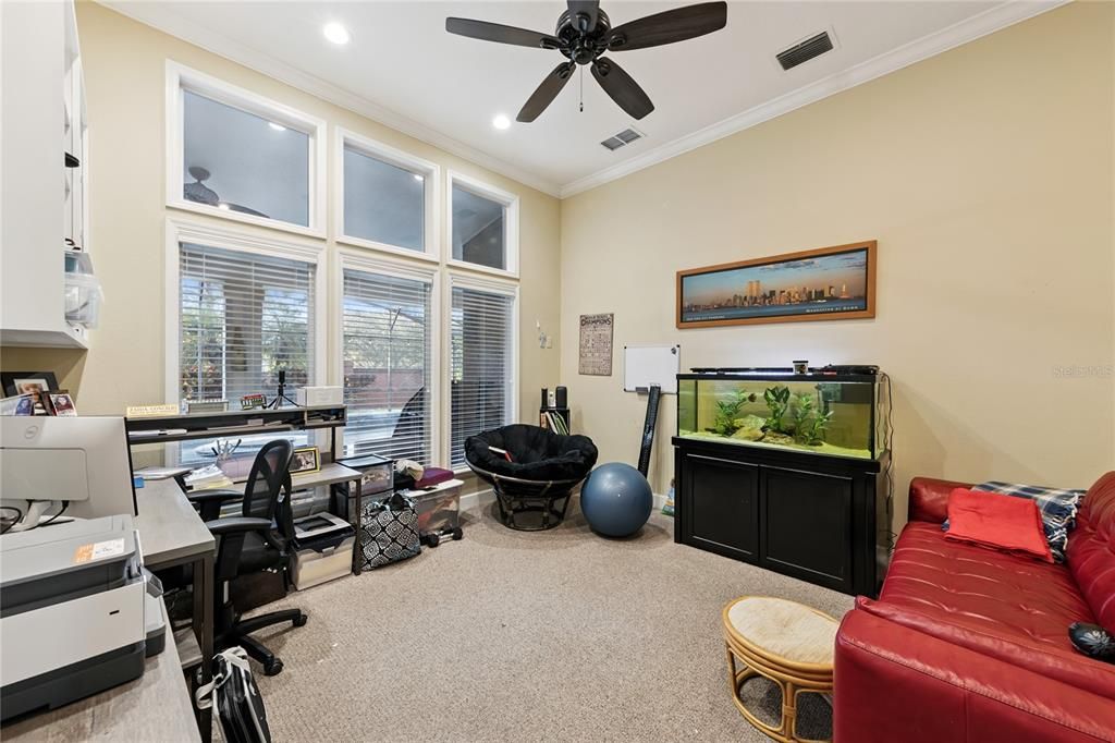 待售: $799,000 (4 贝兹, 2 浴室, 2708 平方英尺)