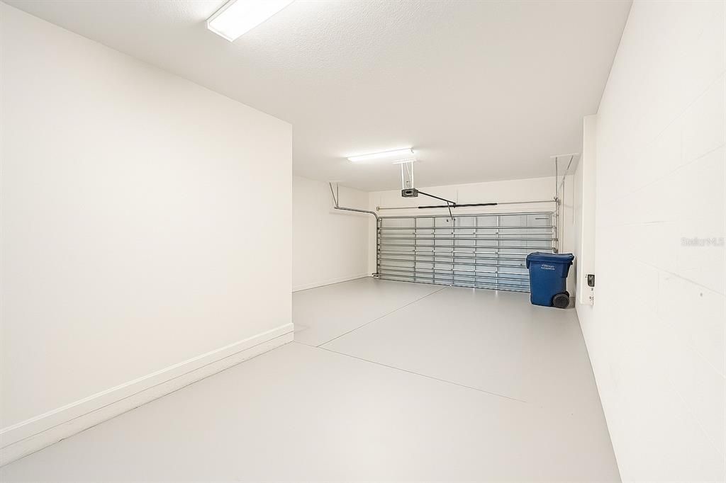 En Renta: $3,000 (5 camas, 3 baños, 3384 Pies cuadrados)