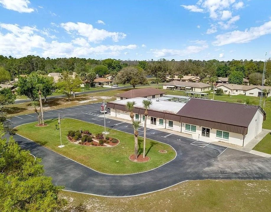 待售: $165,000 (2 贝兹, 2 浴室, 1274 平方英尺)