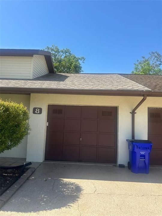 待售: $165,000 (2 贝兹, 2 浴室, 1274 平方英尺)