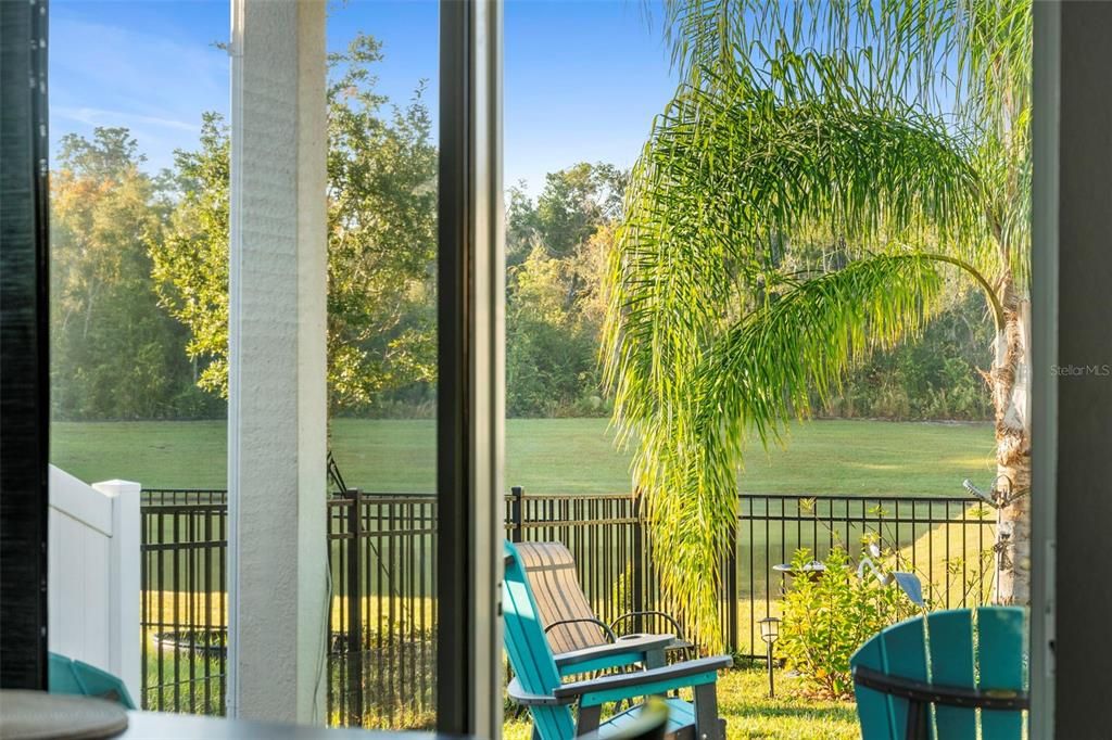 For Sale: $419,900 (4 beds, 2 baths, 1996 Square Feet)